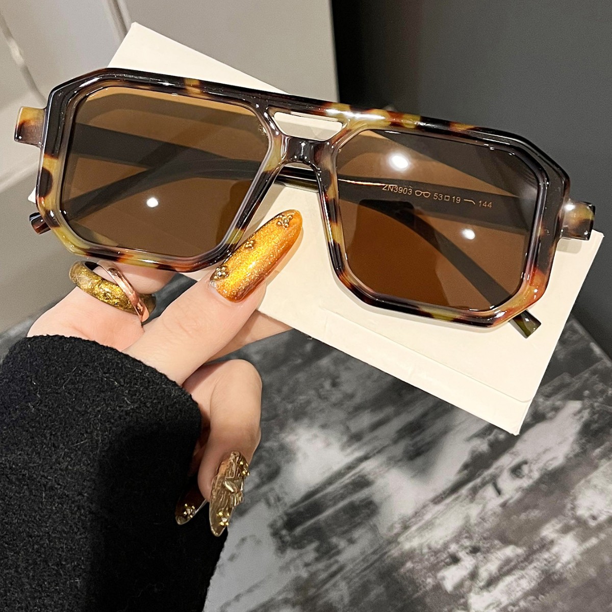 Gafas de Sol Retro Cuadradas d - Uv Resin reseña y precio